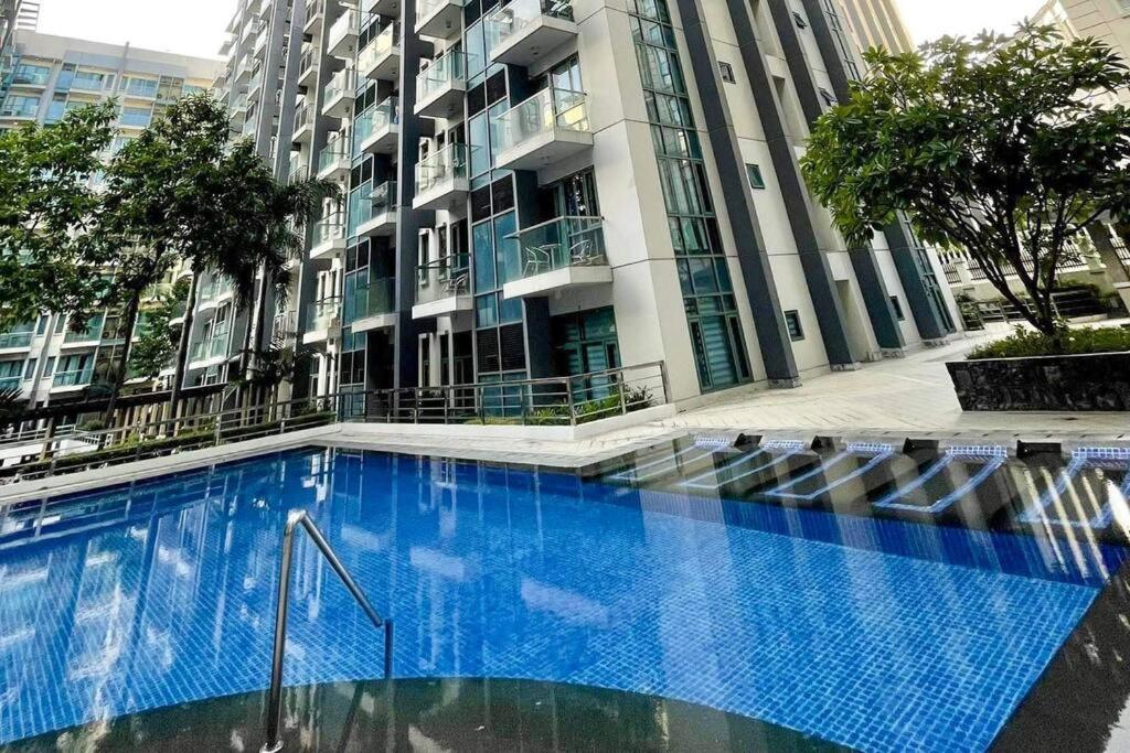 Lovely Unit With Free Wi-Fi & Netflix I Across Naia T3 Airport مانيلا المظهر الخارجي الصورة